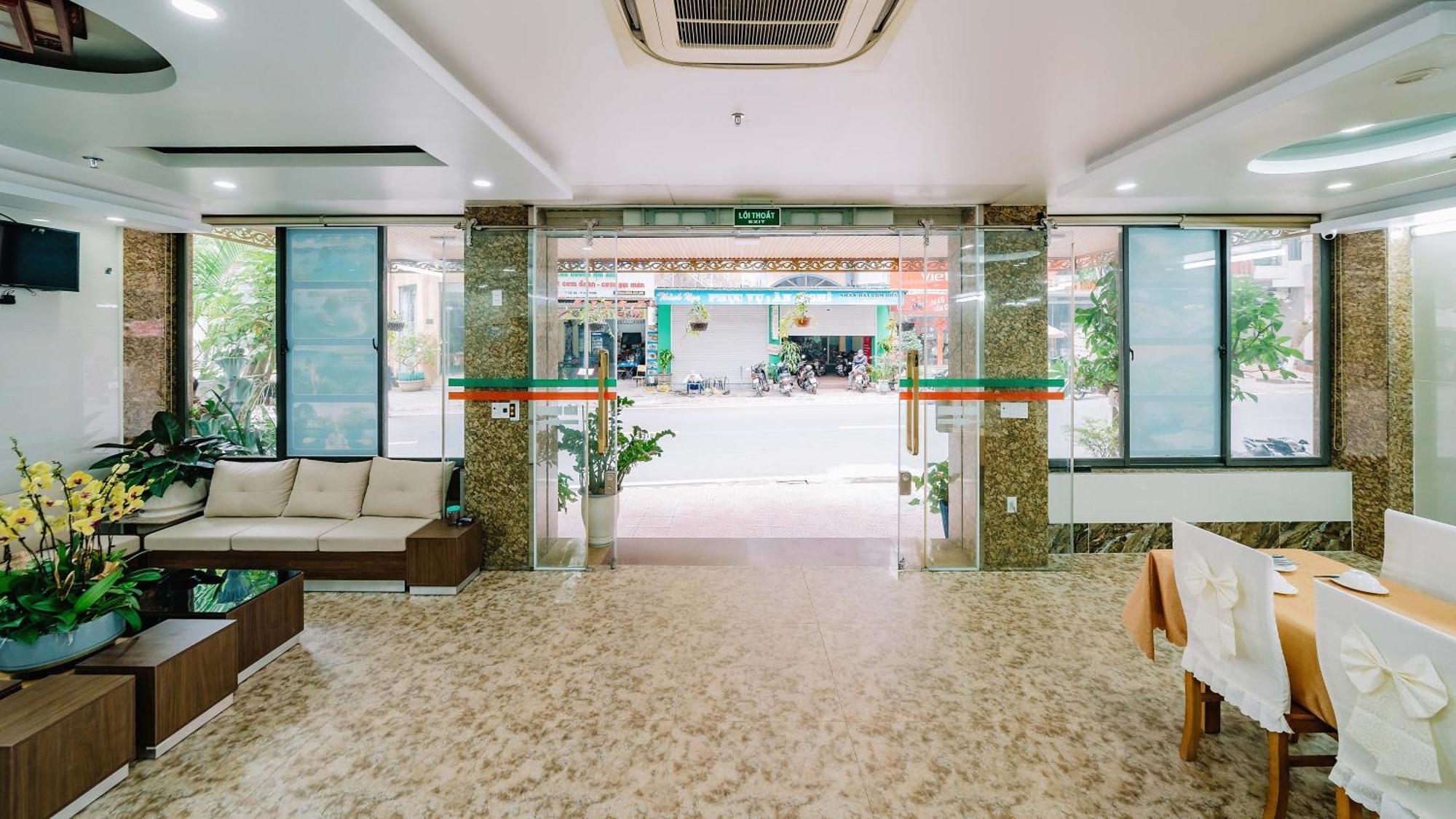 Phuong Dong Hotel Dong Khe Sau المظهر الخارجي الصورة
