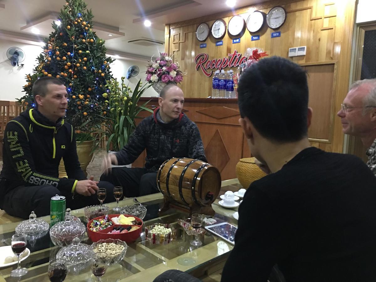Phuong Dong Hotel Dong Khe Sau المظهر الخارجي الصورة